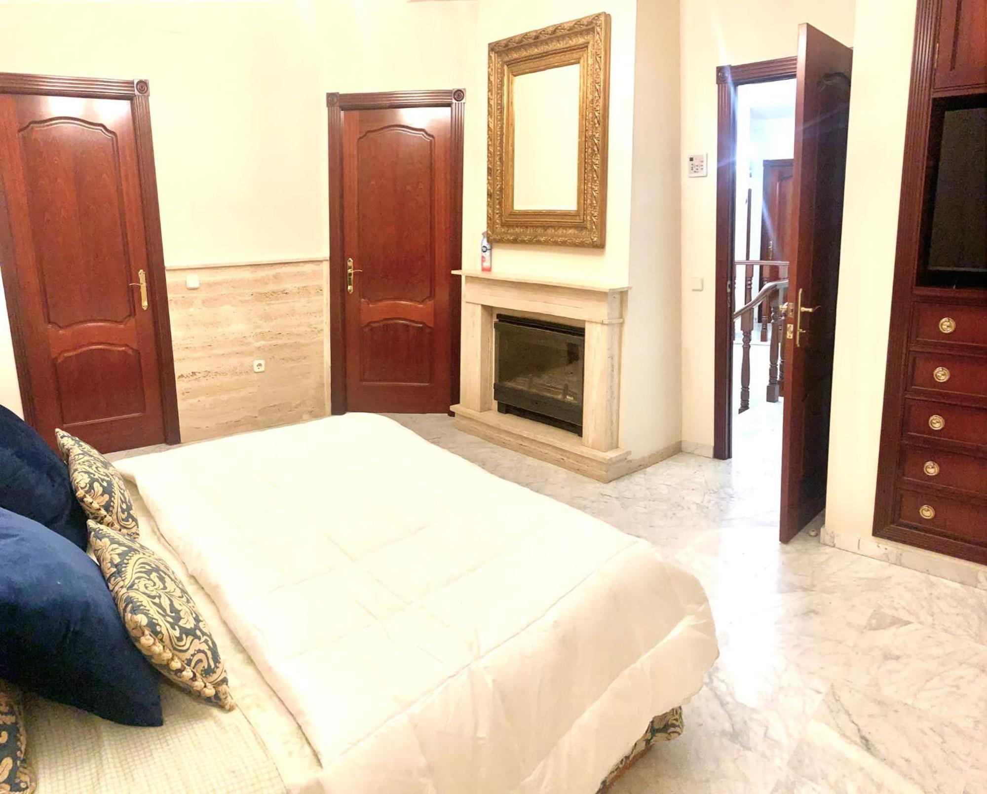 Villa Candelaria Sevilla Aljarafe 博尔穆霍斯 外观 照片