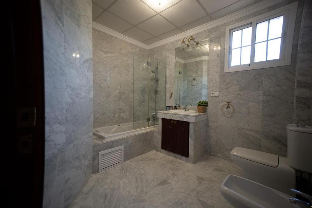 Villa Candelaria Sevilla Aljarafe 博尔穆霍斯 客房 照片